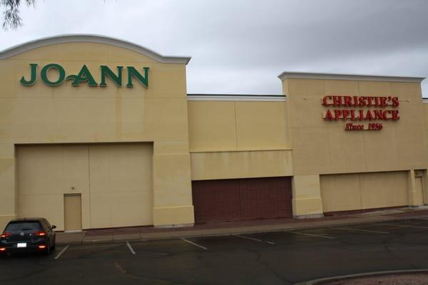 7255 E. Broadway at Kolb in the Jo-Ann Shopping Center