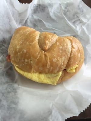 Breakfast sandwich