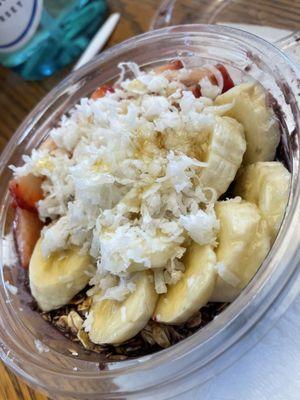 Their standard & only açaí bowl