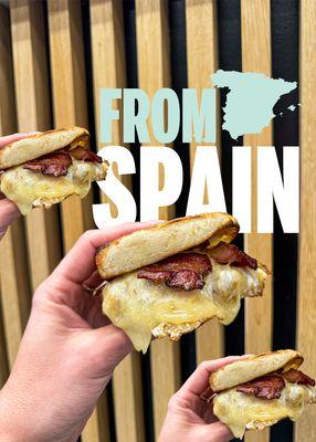 We use nothing less that top ingredients such us  Fermín Ibérico Bacon, Imported from one of the oldest rural villages in Spain.