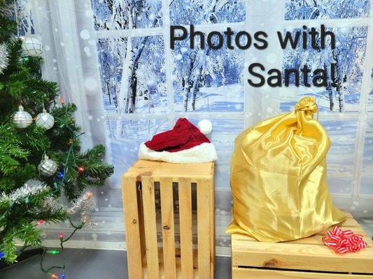 Take  pictures with Santa at We ART Fun. Come with the family, make a half an hour reservation. we-art-fun.com/photo-mug