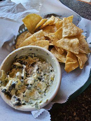 Spinach artichoke dip with fresh house-made tortilla chips