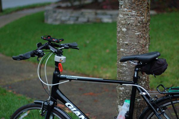 Quick Stop bike lock on Giant commuter bike