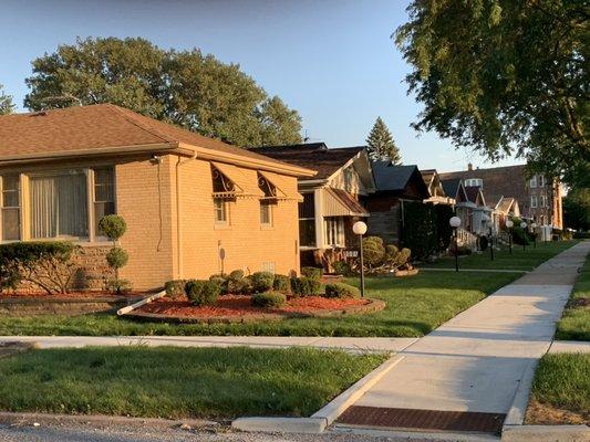 Landscaping remodel mulch sod included.