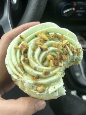 Pistachio sugar cookie