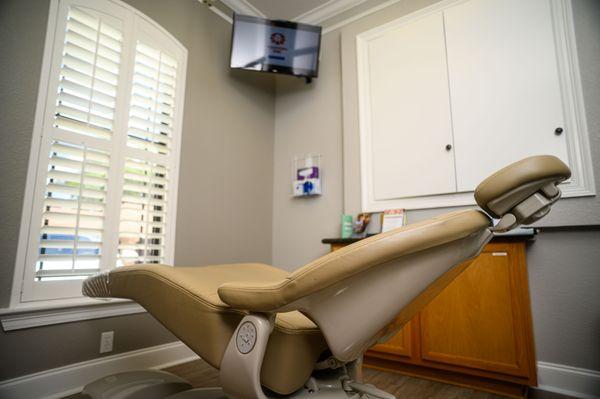 Natural lighting and clean feel in the dental ops.