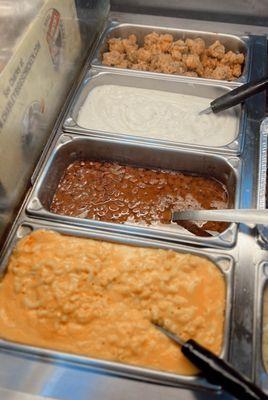 Fried mushrooms, mashed potatoes, pinto beans & Mac n cheese.