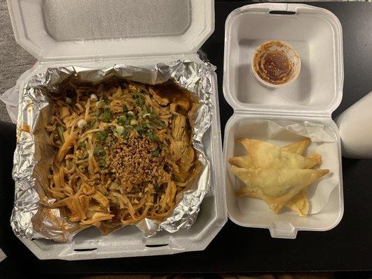 N1. Pad Thai Noodle & . Crab Rangoon