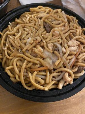 Combination Lo Mein Dinner