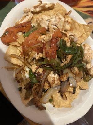 1/2 portion Fajita Nachos. The chicken tasted a bit off