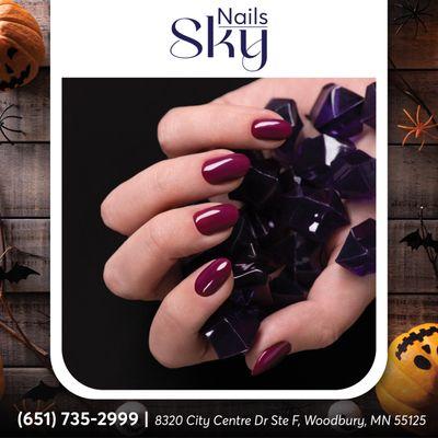 Unveil the Enchantment: Luxurious Halloween Nails and Impeccable Client Service Await!