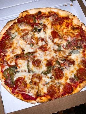 Large thing crust party pizza (Sausage, pepperoni, green pepper, mushroom, and onion)