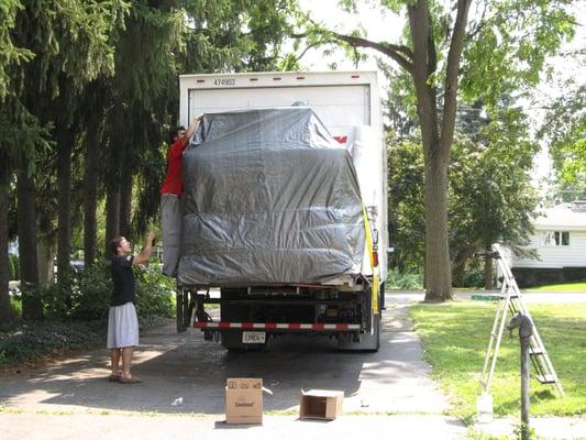 So ... this is what happens when the "van line" is really a rented Ryder truck ... and it arrives half full!