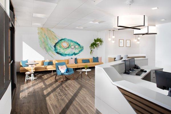 Pearl Mini-IVF San Diego office waiting room