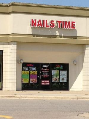 Deluxe nails time is located Btwn DSW shoes and Hobby Lobby