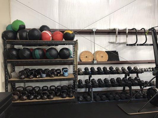 Wallballs, kettle bells and dumbbells