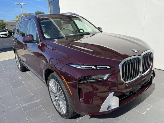 2023 bmw X7