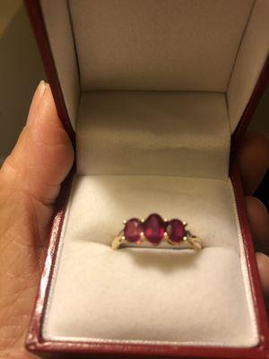 Ruby and 10k "8" ring