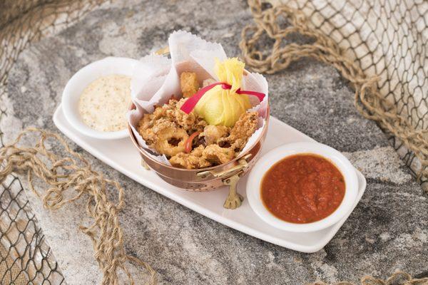 Calamari Fritti | fried calamari, remoulade & marinara