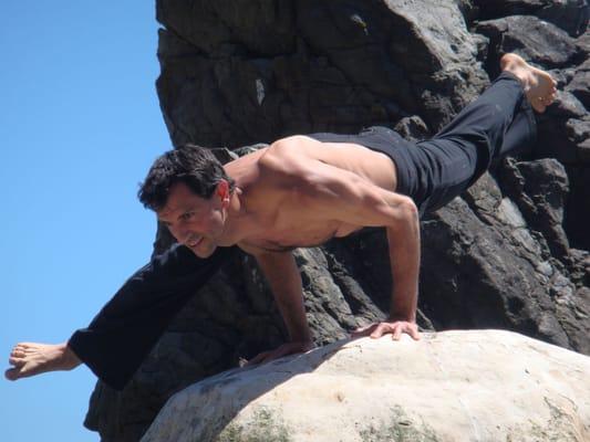 Find Balance - Doron Yoga looks for practical and efficient ways to have a sustainable blissful life.