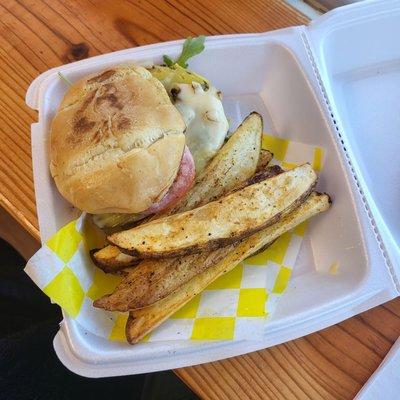 Oat burger and potato wedges