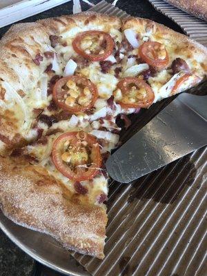 White cheesy pizza