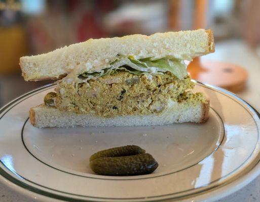 Chicken salad sandwich