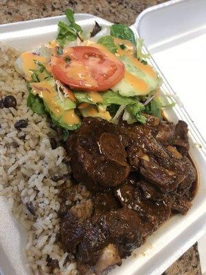 Oxtail, Rice and Peas with a Salad