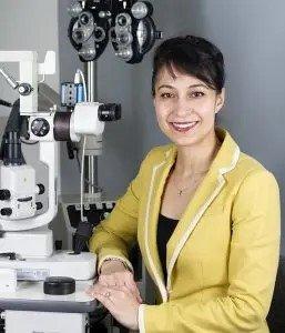 DR Mersedeh Safari Snider