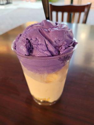 A single scoop of Ube and scoop of vanilla