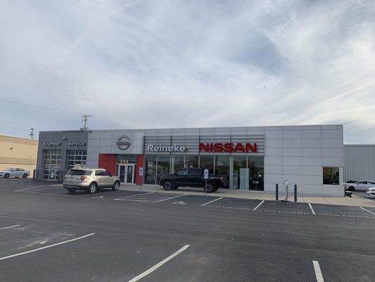 Reineke Nissan