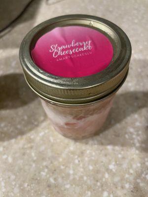 strawberry cheesecake cake jar