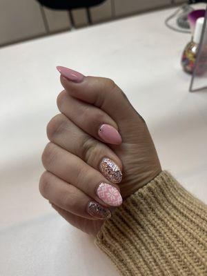 Polished Nail Bar