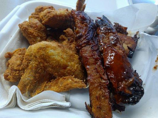 Fried chicken with pork ribs