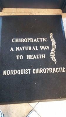 The best chiropractic of the word , and also he speak Spanish !! Poquito ! Jajajajaaj