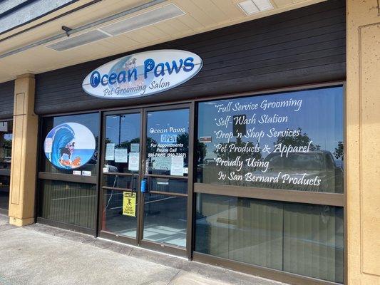 Groomer had hard time taking my dog's nail I felt bad so I post them to next door .com free ad for them !