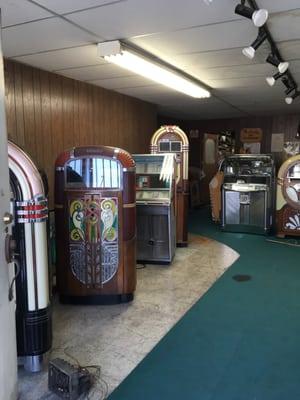 J & K Service Co Wurlitzer Sales Parts & Service