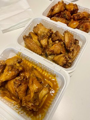 30pcs Buffalo Gold, Garlic Parmesan, and Thai Chili BBQ Wings.