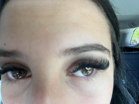 Full thick lashes!