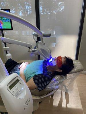 Whitening session in progress