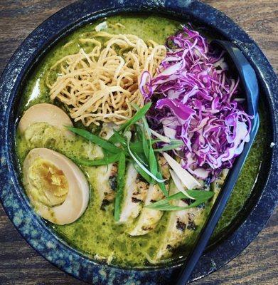 Kai Ramen with Green curry