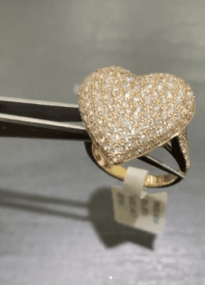 Show her how much you love her  18k Rose Gold Heart Diamond Set