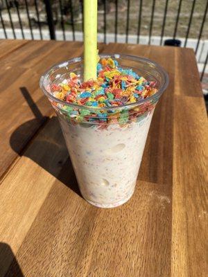 Fruity pebbles shake