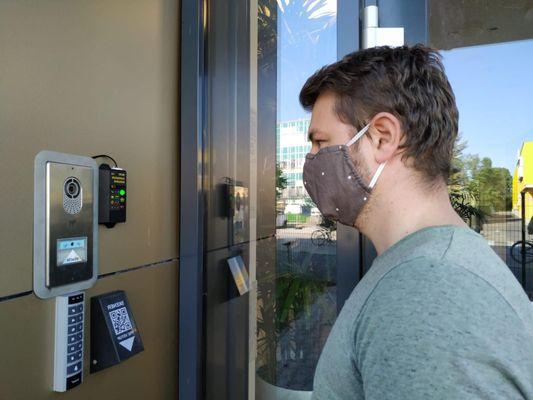 A Simple Access Control Tie-In Can Detect Body Temperature!