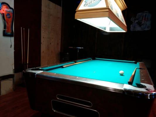 Pool table