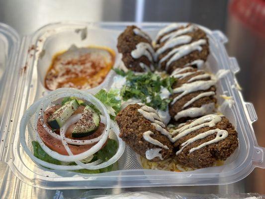 Falafel platter