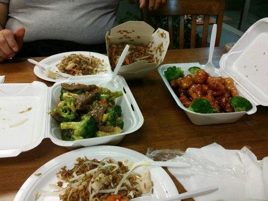 Dinner for two:beef with broccoli and general tso chicken with chicken fried rice. DELICIOUS