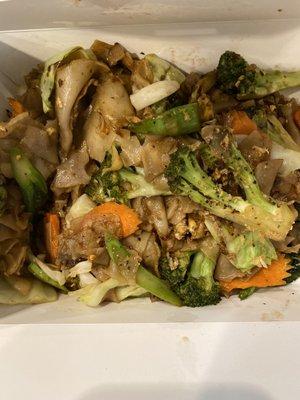 Pad see ew with veggies only and extra broccoli