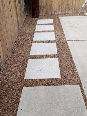 Pavers and mulch walkway.