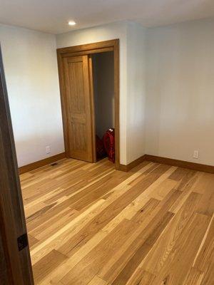 Hickory hard wood floors.